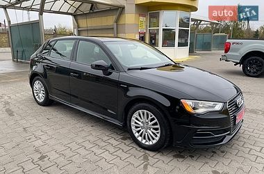 Хэтчбек Audi A3 2016 в Дубно
