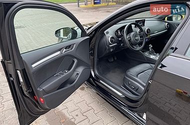 Хэтчбек Audi A3 2016 в Дубно