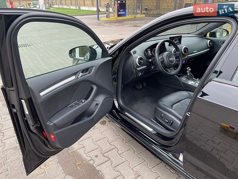 Хэтчбек Audi A3 2016 в Дубно