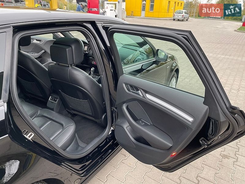 Хэтчбек Audi A3 2016 в Дубно