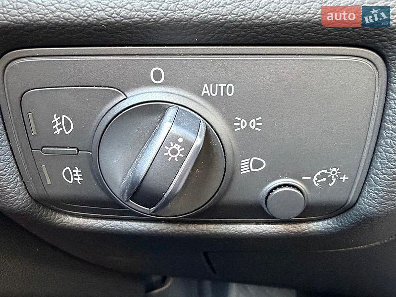 Хэтчбек Audi A3 2015 в Киеве