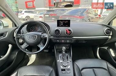 Хэтчбек Audi A3 2015 в Киеве