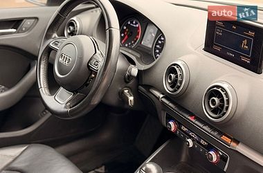 Седан Audi A3 2015 в Києві