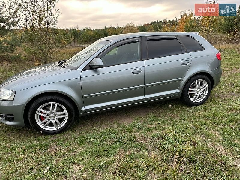 Хетчбек Audi A3 2009 в Кам'янці-Бузькій