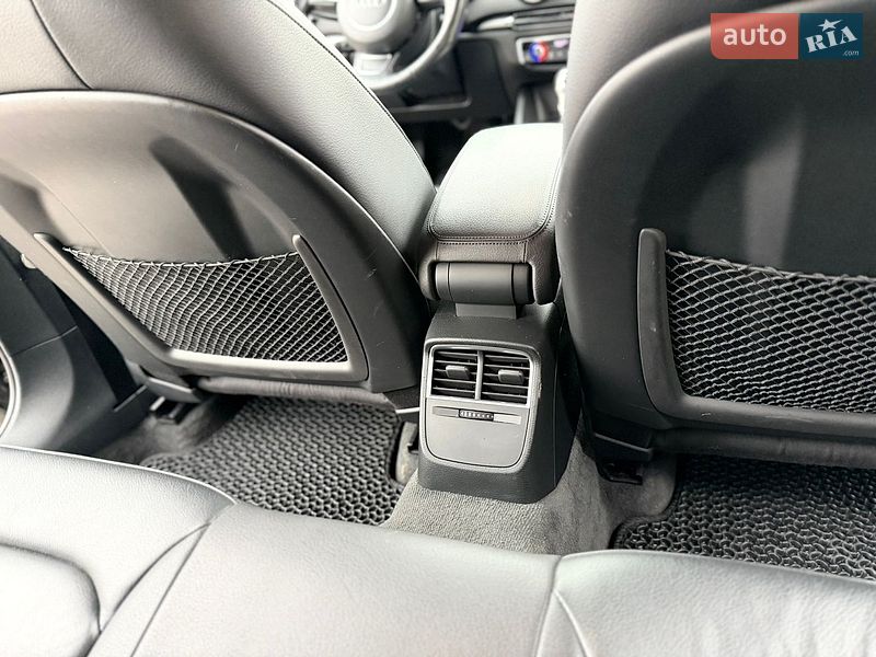 Седан Audi A3 2016 в Львові