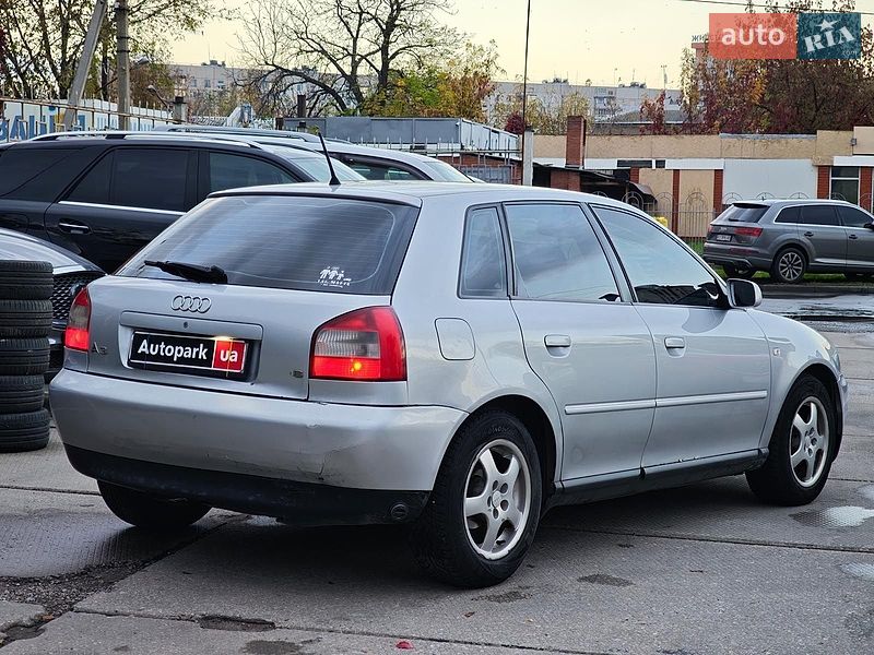 Хэтчбек Audi A3 2002 в Харькове
