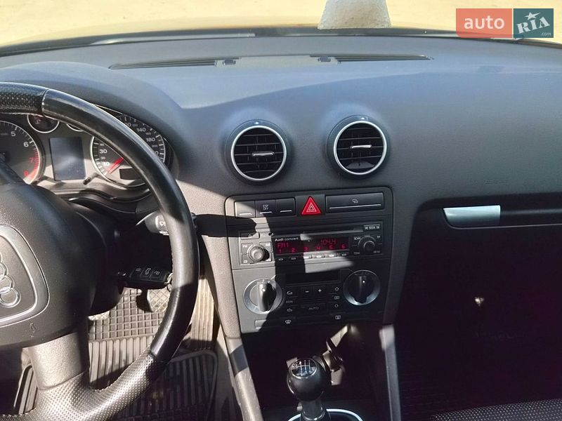 Хетчбек Audi A3 2006 в Чернівцях