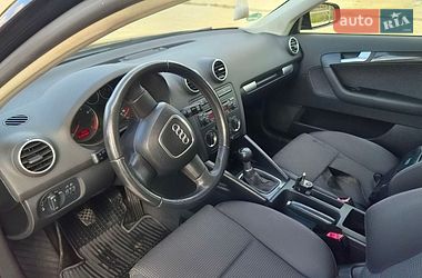 Хэтчбек Audi A3 2006 в Черновцах