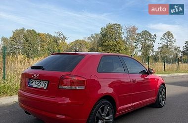 Хэтчбек Audi A3 2004 в Ровно