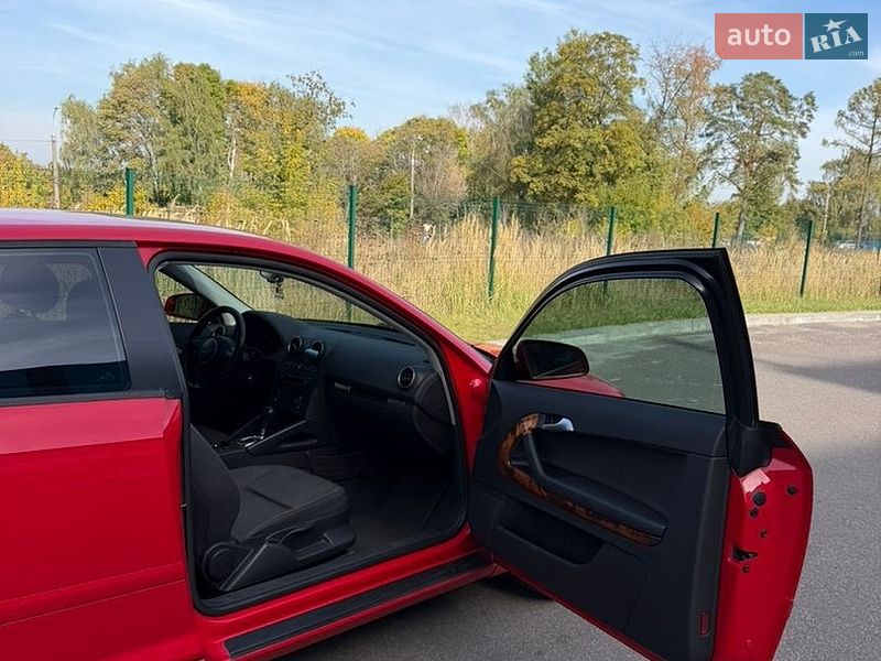 Хэтчбек Audi A3 2004 в Ровно