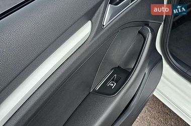 Хэтчбек Audi A3 2016 в Ровно