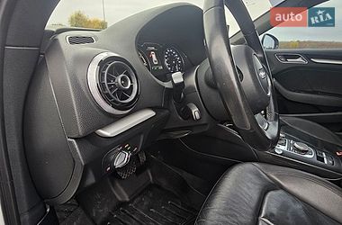 Хэтчбек Audi A3 2016 в Ровно