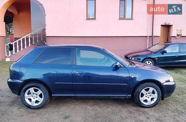 Хэтчбек Audi A3 1997 в Мостиске