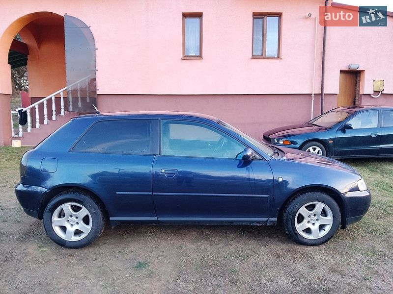 Хэтчбек Audi A3 1997 в Мостиске