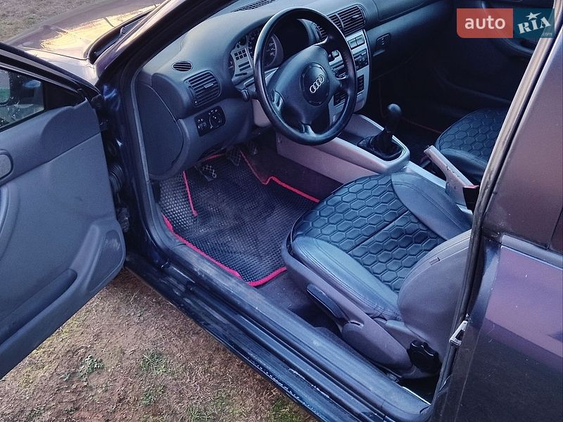 Хэтчбек Audi A3 1997 в Мостиске