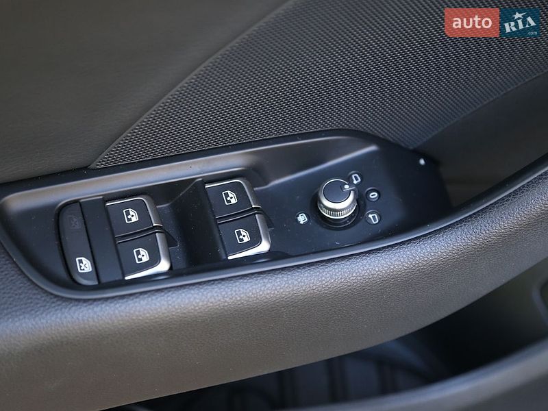Седан Audi A3 2019 в Житомирі
