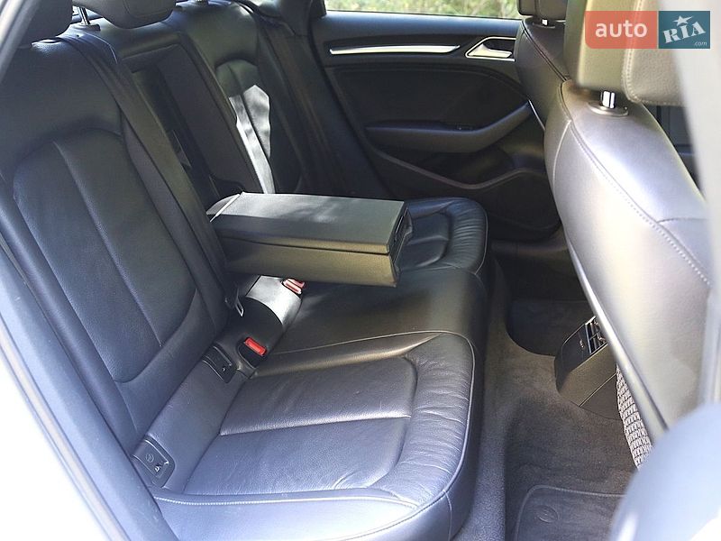 Седан Audi A3 2019 в Житомирі