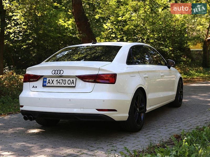 Седан Audi A3 2019 в Житомирі