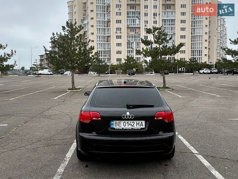Хэтчбек Audi A3 2004 в Николаеве