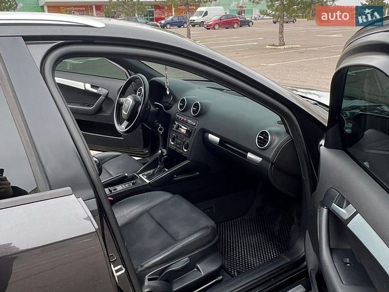 Хэтчбек Audi A3 2004 в Николаеве