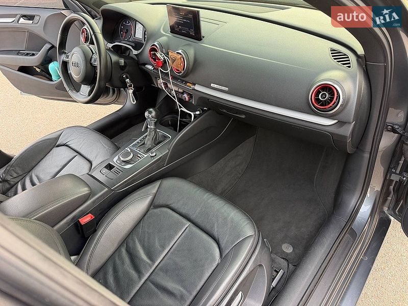 Седан Audi A3 2015 в Киеве фото 29 Седан Audi A3 2015 в Киеве