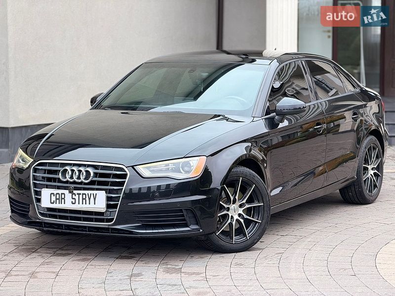 Седан Audi A3 2015 в Стрые