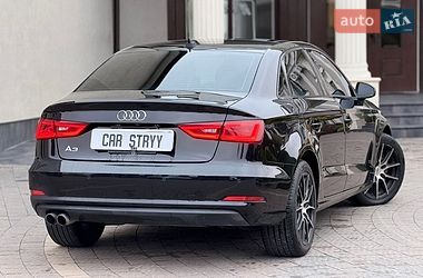 Седан Audi A3 2015 в Стрые