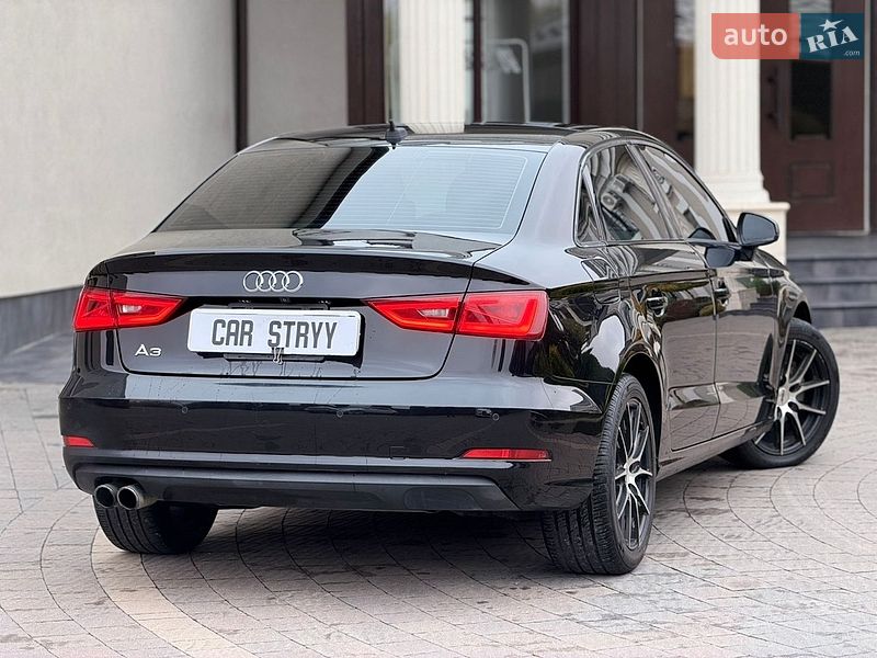 Седан Audi A3 2015 в Стрые
