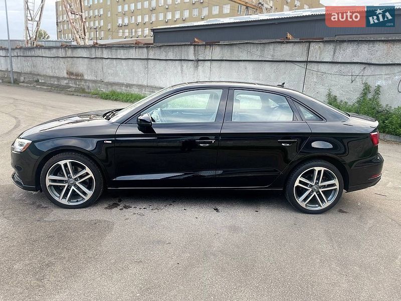 Седан Audi A3 2020 в Киеве