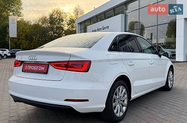 Седан Audi A3 2015 в Житомире
