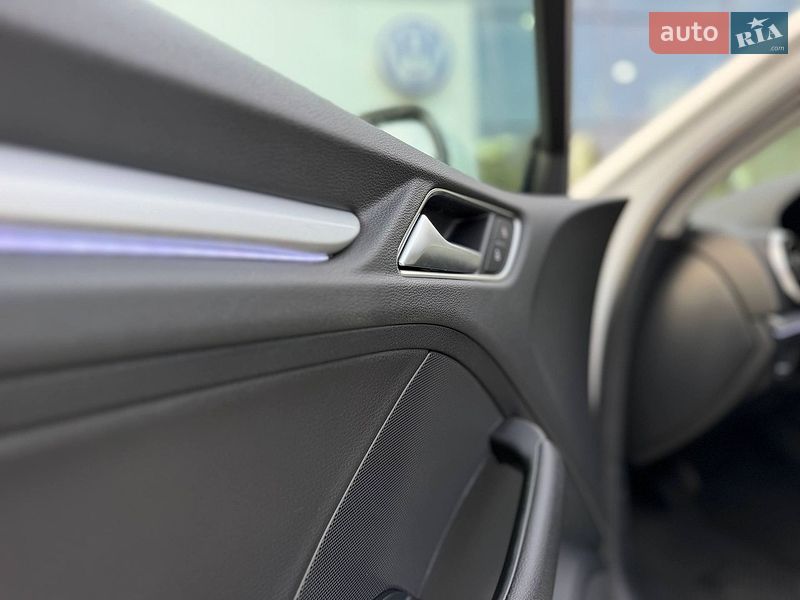 Седан Audi A3 2015 в Житомире