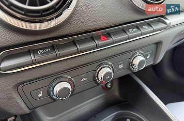 Седан Audi A3 2015 в Житомире