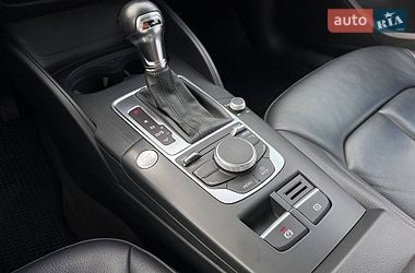 Седан Audi A3 2015 в Житомире