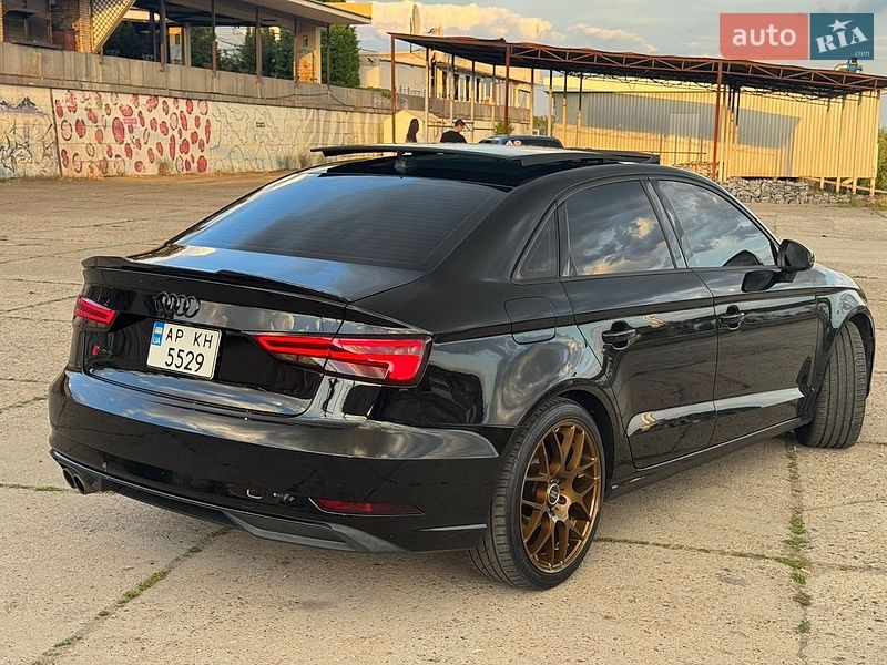 Седан Audi A3 2017 в Запоріжжі