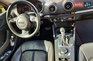 Кабриолет Audi A3 2015 в Киеве
