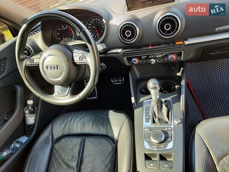 Кабриолет Audi A3 2015 в Киеве