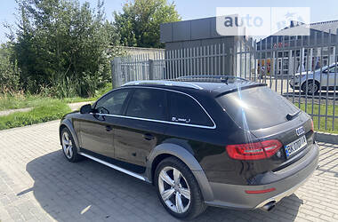 Универсал Audi A4 Allroad 2012 в Рокитном