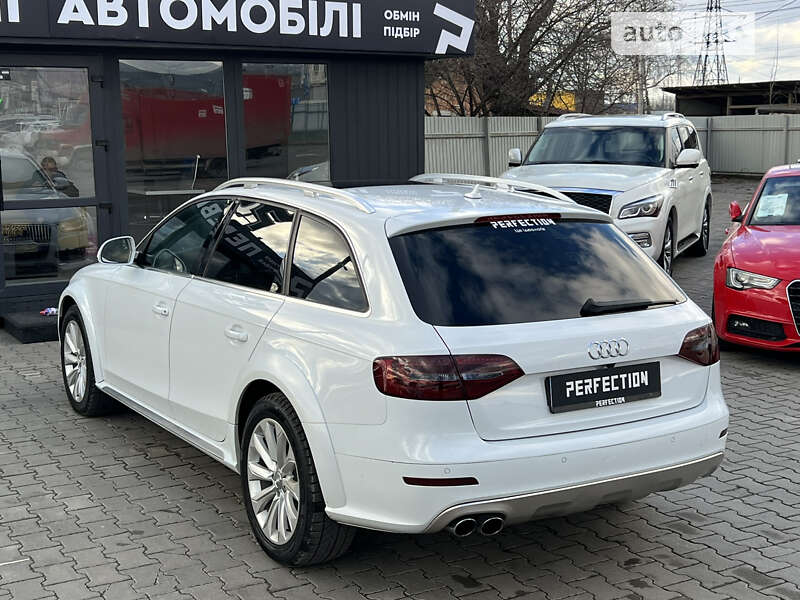 Универсал Audi A4 Allroad 2012 в Черновцах