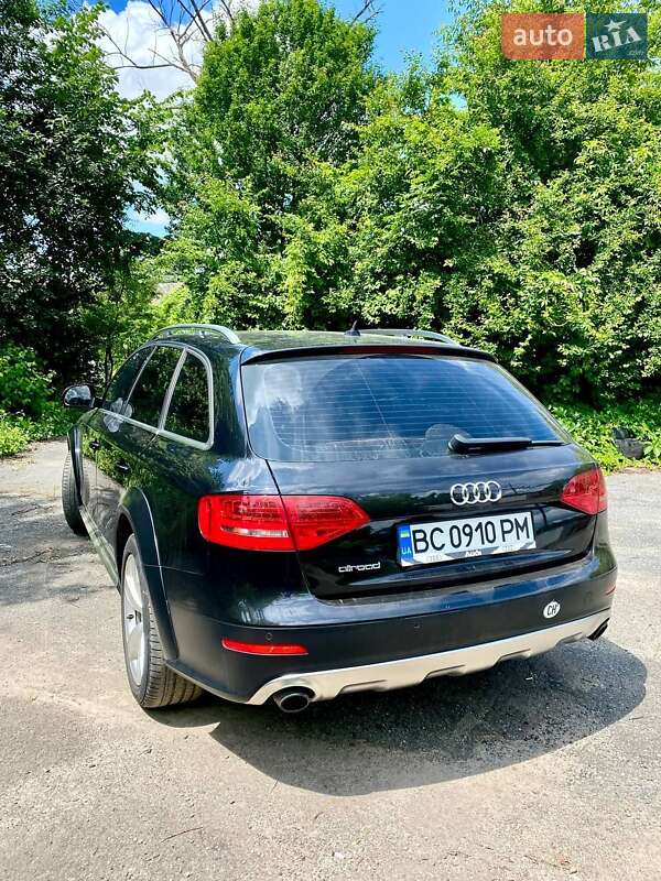 Універсал Audi A4 Allroad 2011 в Дрогобичі
