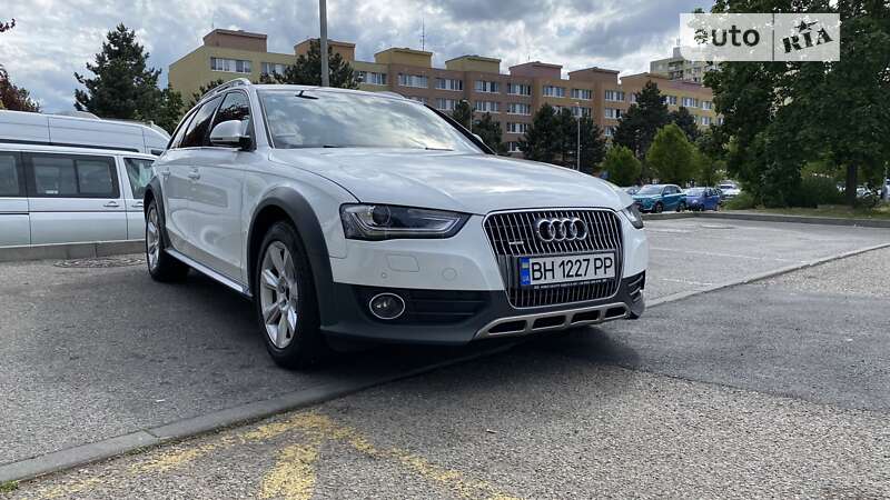 Универсал Audi A4 Allroad 2012 в Одессе