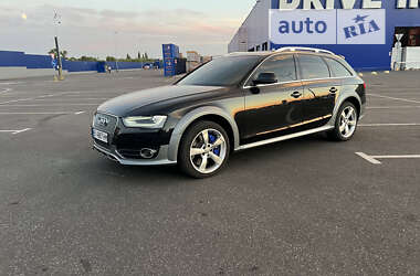 Универсал Audi A4 Allroad 2012 в Полтаве