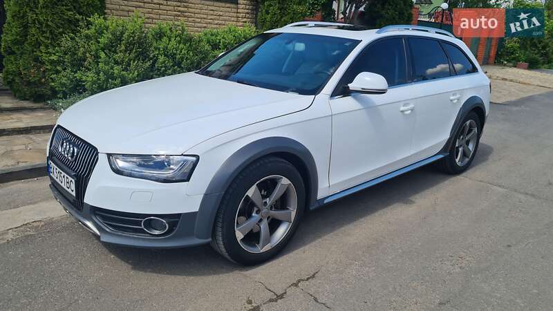 Audi A4 Allroad 2012