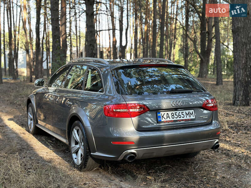 Універсал Audi A4 Allroad 2012 в Києві