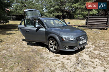 Универсал Audi A4 Allroad 2013 в Киеве