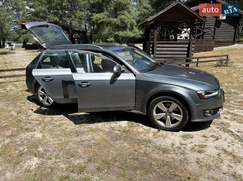 Універсал Audi A4 Allroad 2013 в Києві