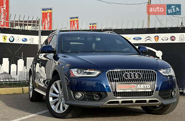 Универсал Audi A4 Allroad 2015 в 