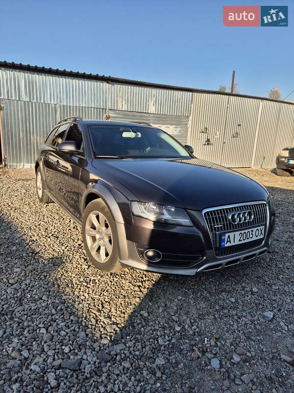 Audi A4 Allroad 2011