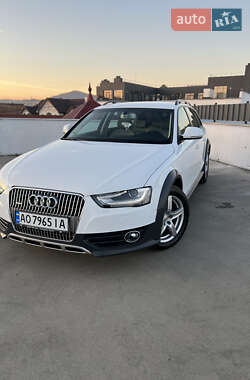 Універсал Audi A4 Allroad 2012 в Мукачевому