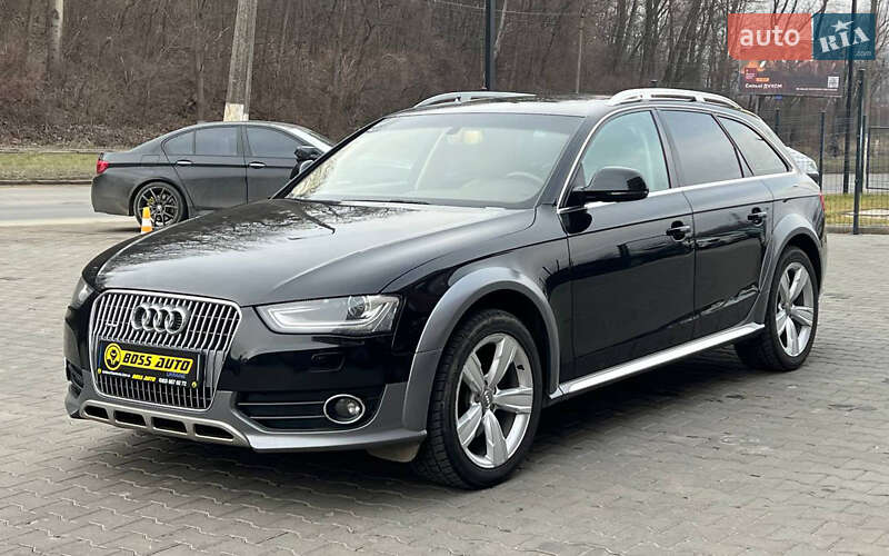 Универсал Audi A4 Allroad 2012 в Черновцах