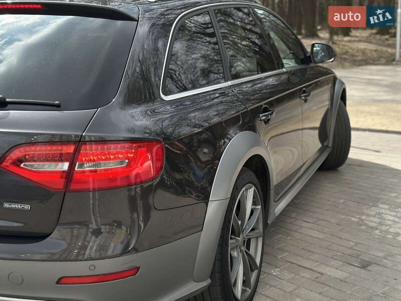 Универсал Audi A4 Allroad 2015 в Львове